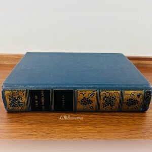 VTG THE LAST OF THE MOHICANS BOOK